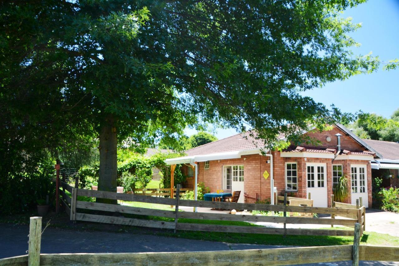 The Corner House Sa Villa Howick Exterior photo