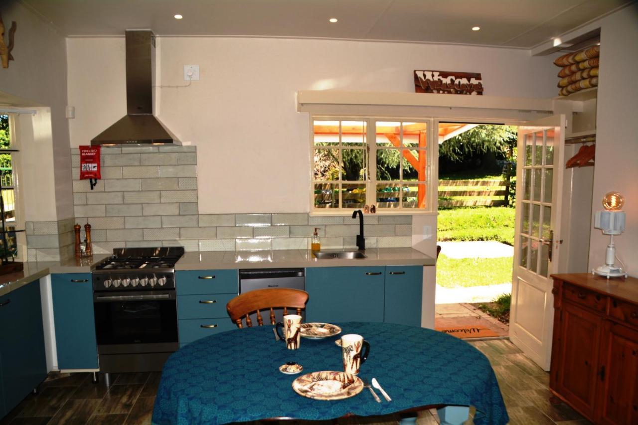 The Corner House Sa Villa Howick Exterior photo